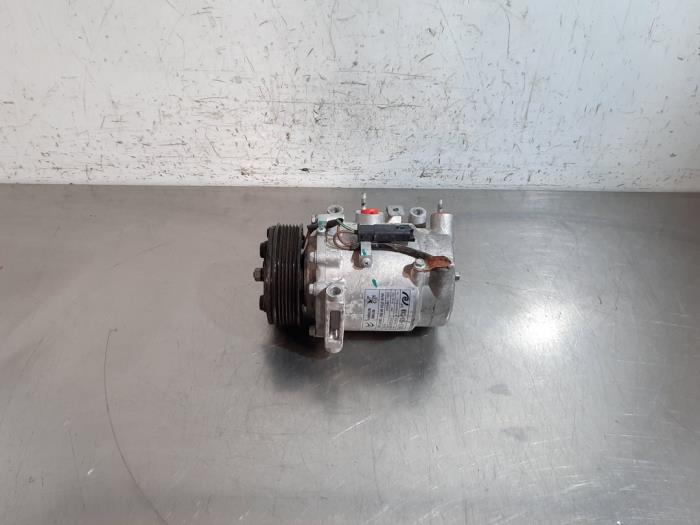 Pompe clim Opel Corsa