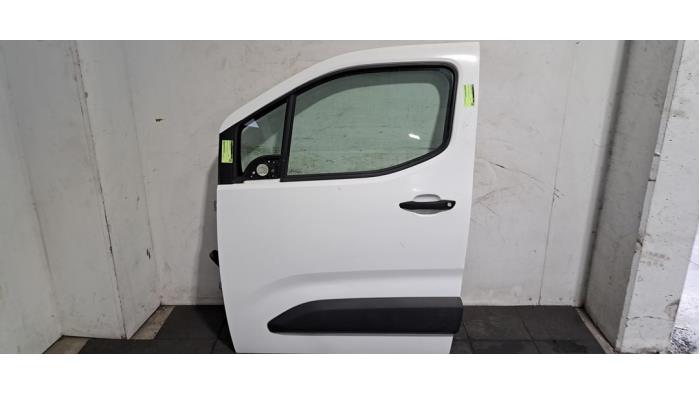 Portier 4Deurs links-voor Citroen Berlingo