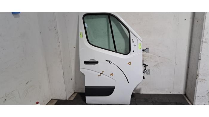 Portier 4Deurs links-voor Renault Master