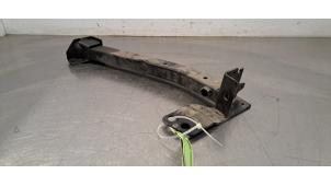 Gebruikte Frontdeel steun DS Automobiles DS 3/Crossback (UC/UJ/UR) 1.5 Blue HDi 130 16V Prijs € 66,55 Inclusief btw aangeboden door Autohandel Didier