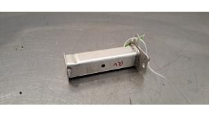 Gebruikte Frontdeel steun DS Automobiles DS 3/Crossback (UC/UJ/UR) 1.5 Blue HDi 130 16V Prijs € 36,30 Inclusief btw aangeboden door Autohandel Didier