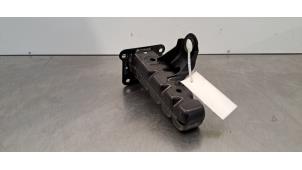 Gebruikte Frontdeel steun Mercedes Vito Tourer (447.7) 2.0 119 CDI 16V Prijs € 36,30 Inclusief btw aangeboden door Autohandel Didier