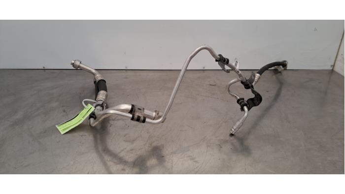 Tuyau clim Mercedes Vito