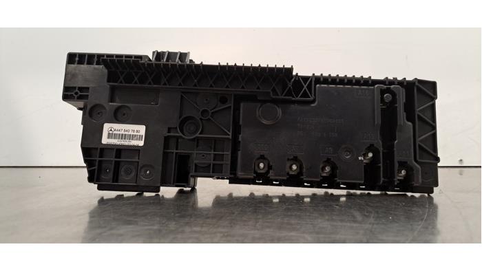 Zekeringkast Mercedes Vito