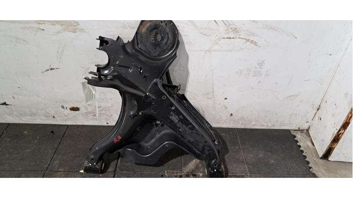 Draagarm rechts-achter Mercedes Vito Draagarm rechts-achter Mercedes Vito