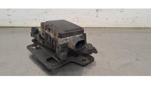 Gebruikte Radar sensor BMW X5 (G05) xDrive 25d 2.0 16V Prijs € 266,20 Inclusief btw aangeboden door Autohandel Didier