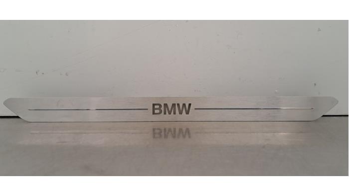 Embellecedor BMW X5