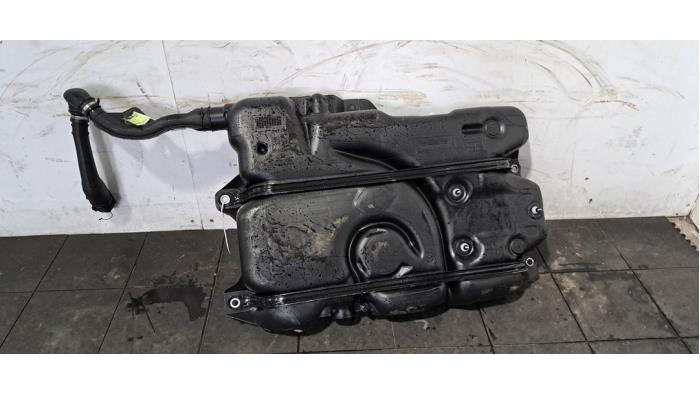 Tank Renault Trafic