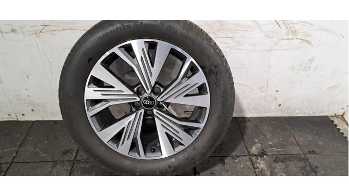 Jante + pneumatique Audi Q4