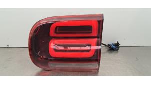 Gebruikte Achterlicht rechts Citroen C5 Aircross I (A4/AC/AJ/AR) 1.5 Blue HDi 130 16V Prijs € 102,85 Inclusief btw aangeboden door Autohandel Didier