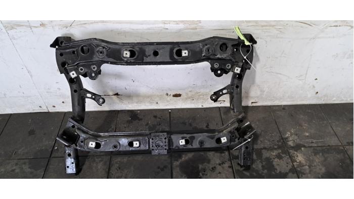 Faux châssis Mercedes C-Klasse