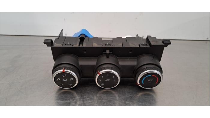 Air conditioning control panel Renault Trafic
