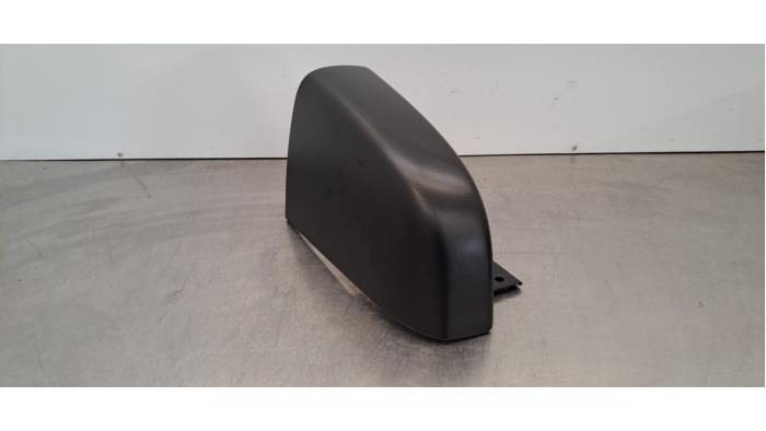 Naroznik zderzaka prawy tyl Renault Trafic Naroznik zderzaka prawy tyl Renault Trafic