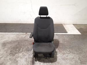Gebruikte Stoel links Ford Transit Courier 1.5 TDCi 75 Prijs € 266,20 Inclusief btw aangeboden door Autohandel Didier