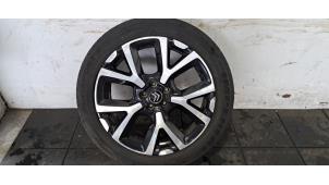 Gebruikte Velg + Band Citroen C5 Aircross I (A4/AC/AJ/AR) 1.5 Blue HDi 130 16V Prijs € 163,35 Inclusief btw aangeboden door Autohandel Didier