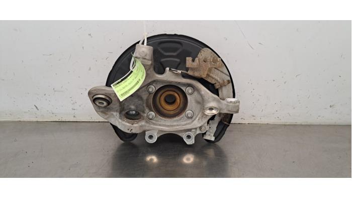 Fusee rechts-achter Mercedes C-Klasse