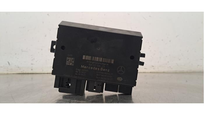 Module crochet de traction Mercedes GLE Module crochet de traction Mercedes GLE