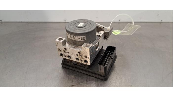 ABS Pomp Mercedes C-Klasse