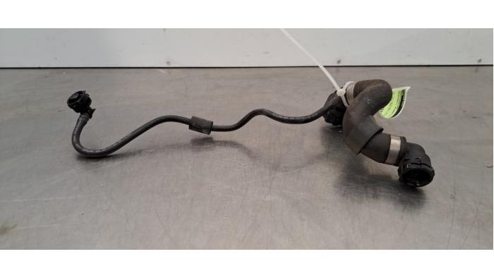 Kühlerschlauch Mercedes C-Klasse