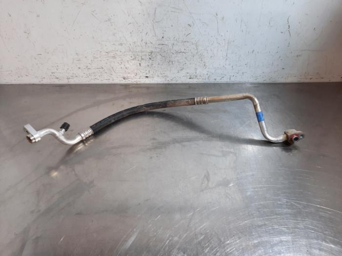 Tuyau clim Ford Transit Courier