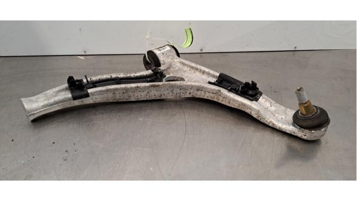 Front wishbone, right Mercedes CLA