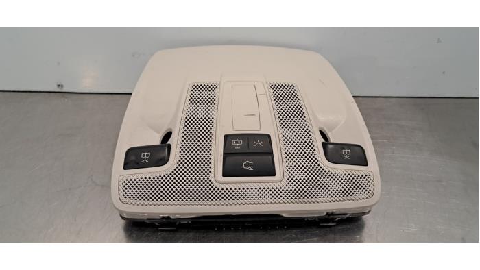 Eclairage intérieur avant Mercedes CLA