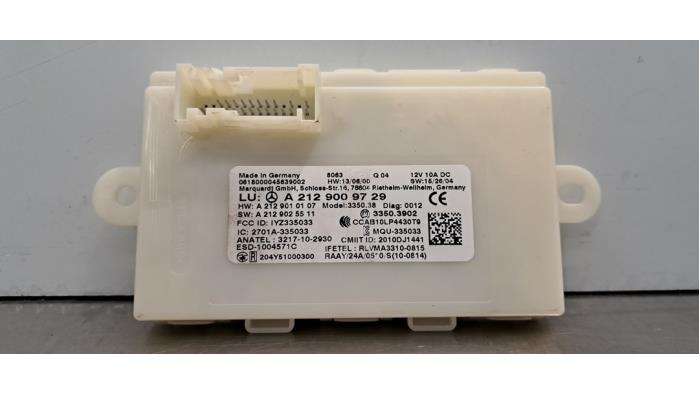 Módulo de motor de portón trasero Mercedes CLA Módulo de motor de portón trasero Mercedes CLA