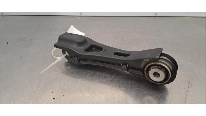 Draagarm links-achter Mercedes CLA