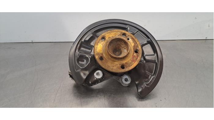 Fusee links-achter Mercedes CLA