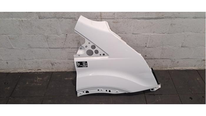 Scherm rechts-voor Ford Transit Scherm rechts-voor Ford Transit