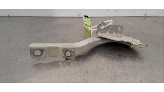 Charnière capot Kia Rio Charnière capot Kia Rio