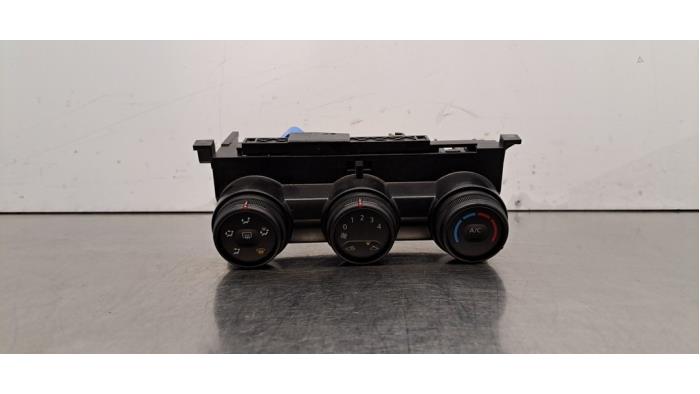 Air conditioning control panel Dacia Duster