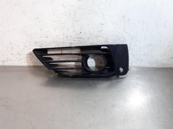 Cubierta de faro de niebla izquierda BMW 2-Serie