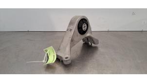 Gebruikte Motorsteun Renault Megane E-Tech (RCB) 60 kWh Prijs € 54,45 Inclusief btw aangeboden door Autohandel Didier