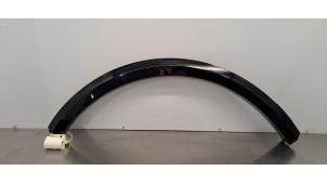 Gebruikte Wielrand achter Renault Megane E-Tech (RCB) 60 kWh Prijs € 42,35 Inclusief btw aangeboden door Autohandel Didier