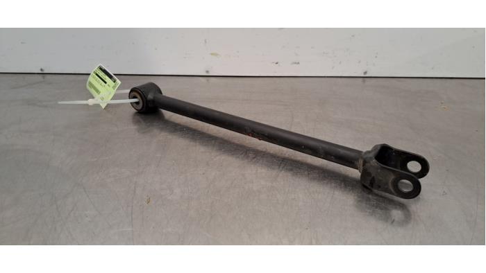 Draagarm rechts-achter Renault Megane E-Tech Draagarm rechts-achter Renault Megane E-Tech