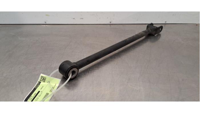 Draagarm links-achter Renault Megane E-Tech Draagarm links-achter Renault Megane E-Tech