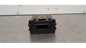 Gebruikte Module (diversen) Renault Megane E-Tech (RCB) 60 kWh Prijs € 66,55 Inclusief btw aangeboden door Autohandel Didier