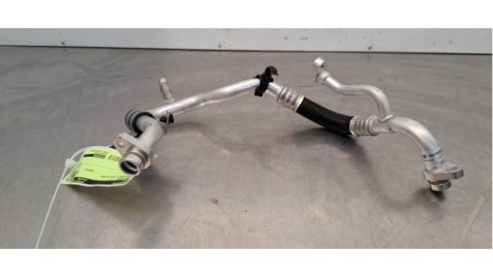 Tuyau clim Renault Megane E-Tech Tuyau clim Renault Megane E-Tech