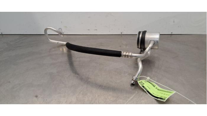 Air conditioning line Renault Megane E-Tech