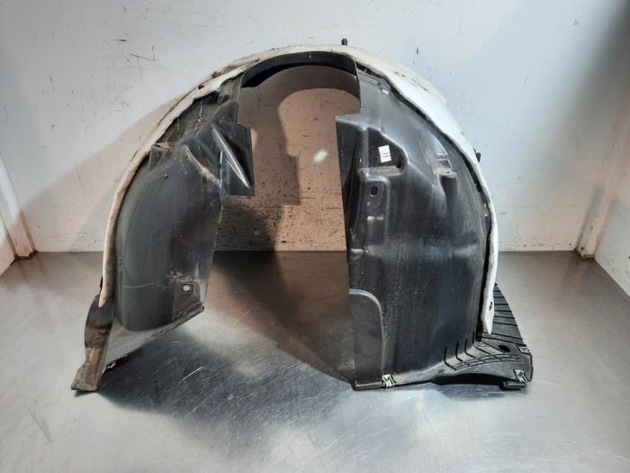 Passage de roue Peugeot 208 Passage de roue Peugeot 208