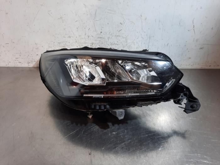 Koplamp rechts Peugeot 208 Koplamp rechts Peugeot 208