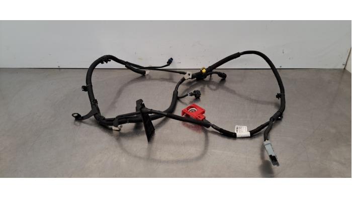 Borne de batterie Peugeot 408 Borne de batterie Peugeot 408