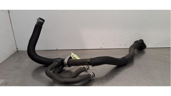 Tuyau radiateur Peugeot 408 Tuyau radiateur Peugeot 408