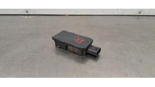 Gebruikte Module keyless vehicle BMW iX1 (U11) xDrive30 67 kWh Prijs € 30,25 Inclusief btw aangeboden door Autohandel Didier