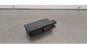 Gebruikte Module keyless vehicle BMW iX1 (U11) xDrive30 67 kWh Prijs € 30,25 Inclusief btw aangeboden door Autohandel Didier