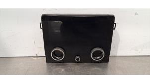 Gebruikte Bedieningspaneel Airco Landrover Range Rover Sport (LW) 3.0 D250 MHEV Prijs € 665,50 Inclusief btw aangeboden door Autohandel Didier