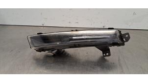 Gebruikte Mistlamp links-voor Landrover Range Rover Sport (LW) 3.0 D250 MHEV Prijs € 133,10 Inclusief btw aangeboden door Autohandel Didier