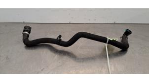 Gebruikte Koelwaterslang Landrover Range Rover Sport (LW) 3.0 D250 MHEV Prijs € 36,30 Inclusief btw aangeboden door Autohandel Didier