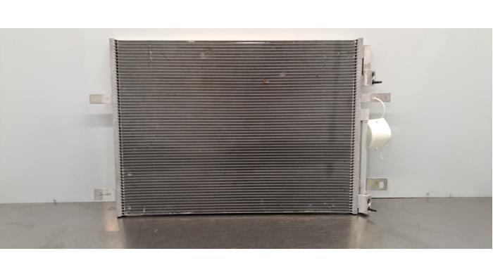 Ilmastoinnin lauhdutin Peugeot 408